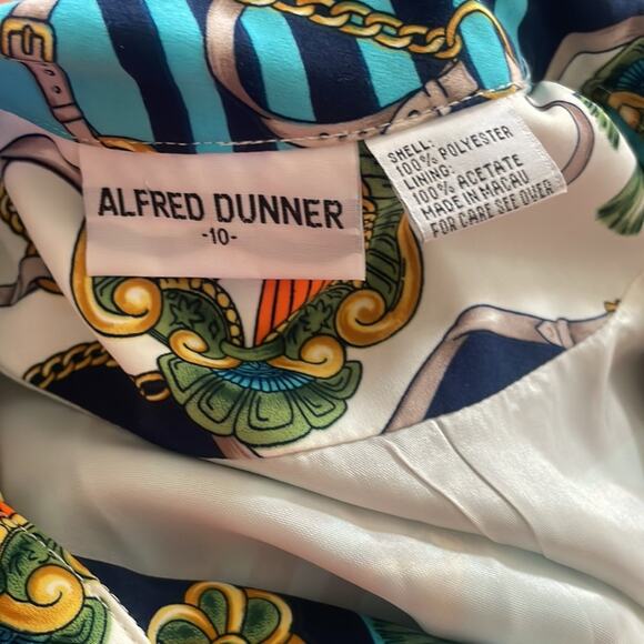 Alfred Dunner Equestrian Print Bomber Jacket - Size 10 - Picture 3 of 4